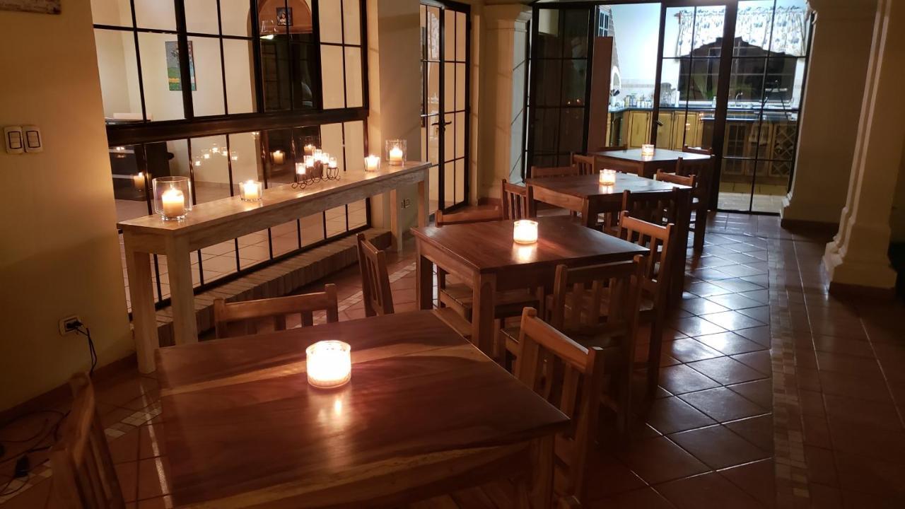 Domus Hotel サンサルバドル エクステリア 写真